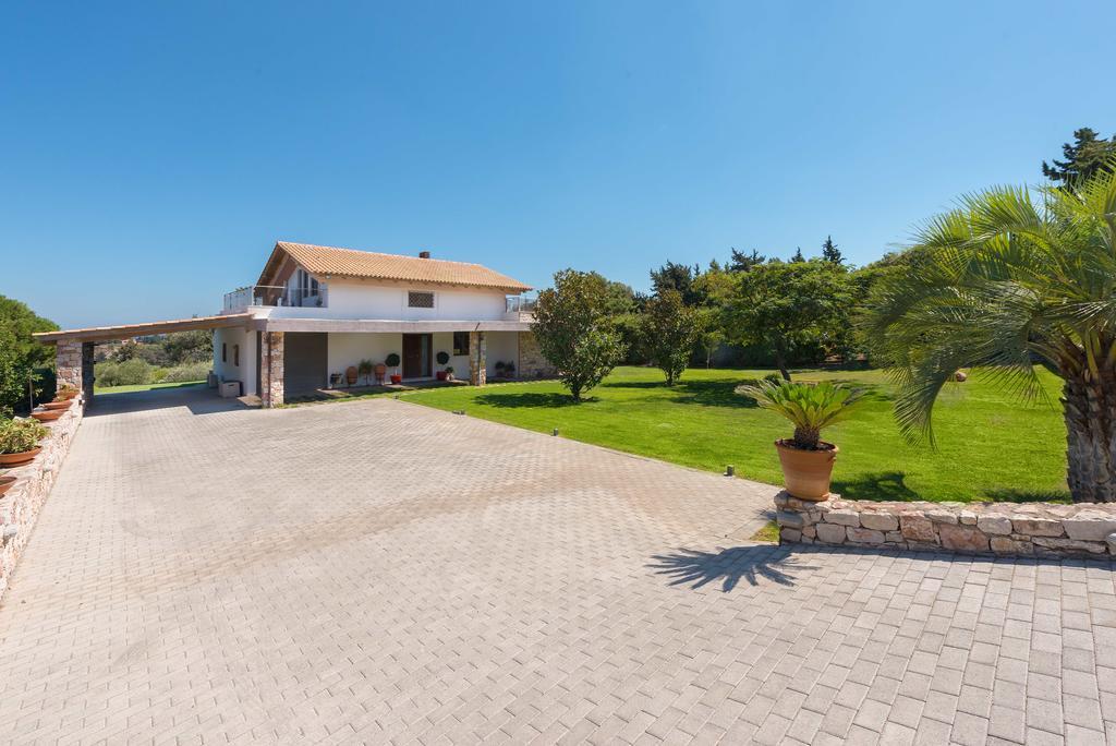 Blue & View Villa *